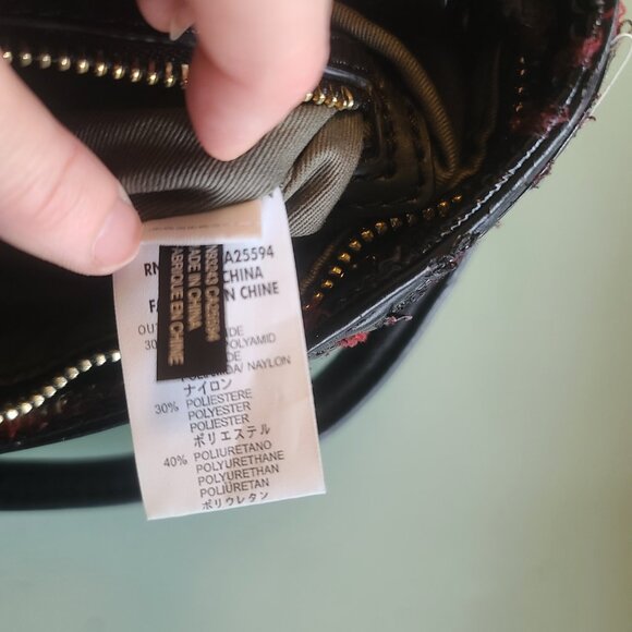 Diesel Women's Black & Red Shoulder Bag - Picture 12 of 13